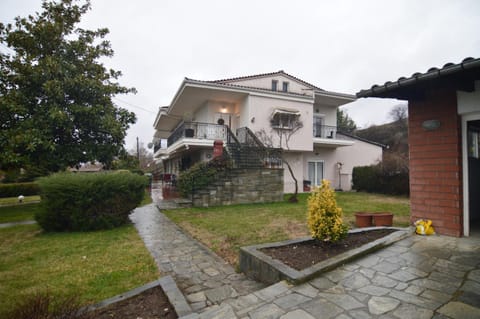 Property building, Garden view