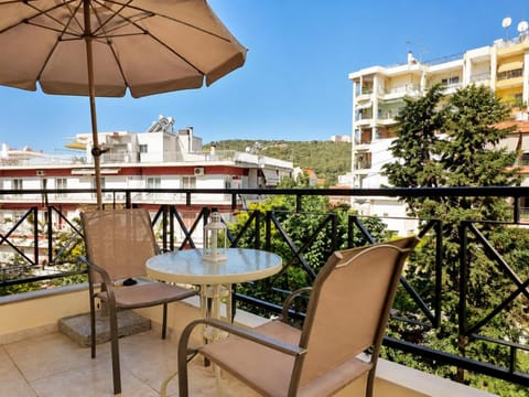 View (from property/room), View (from property/room), Balcony/Terrace, Balcony/Terrace, City view, City view, Garden view, Garden view, Mountain view, Mountain view, Street view, Street view, Quiet street view, Inner courtyard view