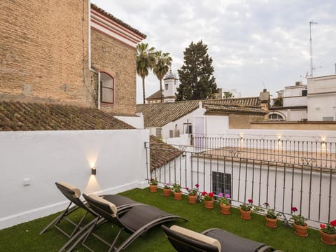 Patio, Day, View (from property/room), Balcony/Terrace, City view, Internal: Not applicable to any particular room