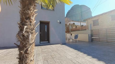 3 Alpha Kastraki Apartment in North Macedonia