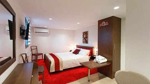 3 Alpha Kastraki Apartment in North Macedonia