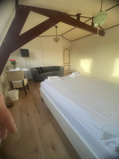 Rust, natuur & een gratis ontbijt met uitzicht op paardenweiden Vacation rental in Kleve