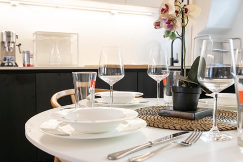 Capitolina4 - Con spazio esterno privato - NaonBnB Apartment in Trieste