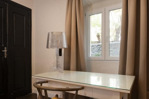 Capitolina4 - Con spazio esterno privato - NaonBnB Apartment in Trieste