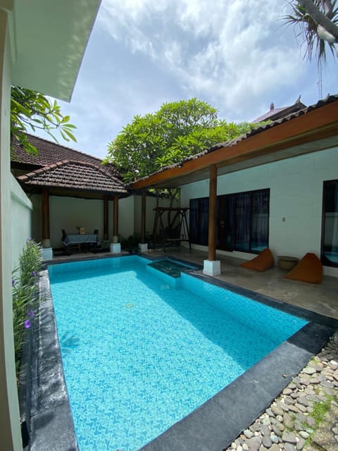 Bali Private Villa near Airport Villa in Kuta