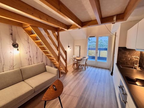 Kitchen or kitchenette, Living room, Seating area