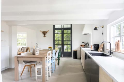 Hello Zeeland - Vakantiehuis Cadshuis House in Zeeland, Netherlands