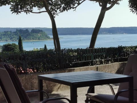 Patio, View (from property/room), Dining area, Landmark view, Sea view, pet friendly