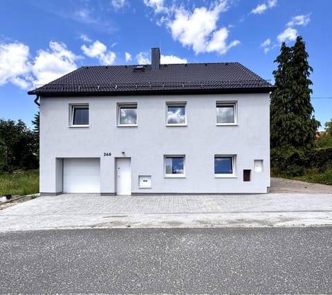 Property building, Day, Neighbourhood, Street view