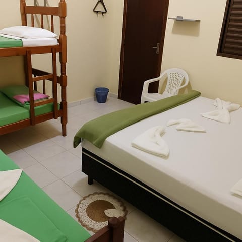 Bed, Photo of the whole room, Bedroom, bunk bed, towels