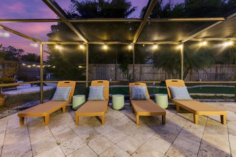 Poolside Fun Games Perfect Family Escape House in Largo