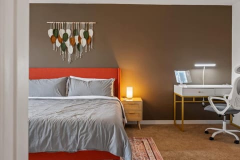 Spacious Farragut 5BR FamilyGroup Getaway near UT House in Farragut