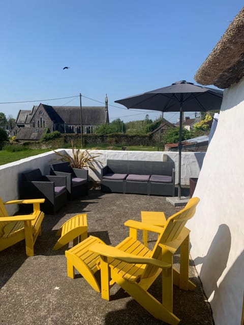 Traditional Thatched Cottage House in County Waterford