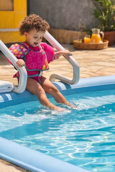 Pool view, Swimming pool, children