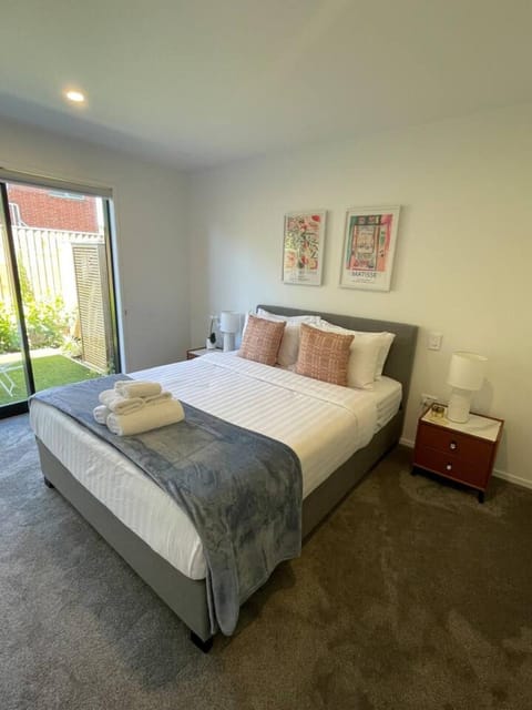 Chic Auckland Getaway House in Auckland