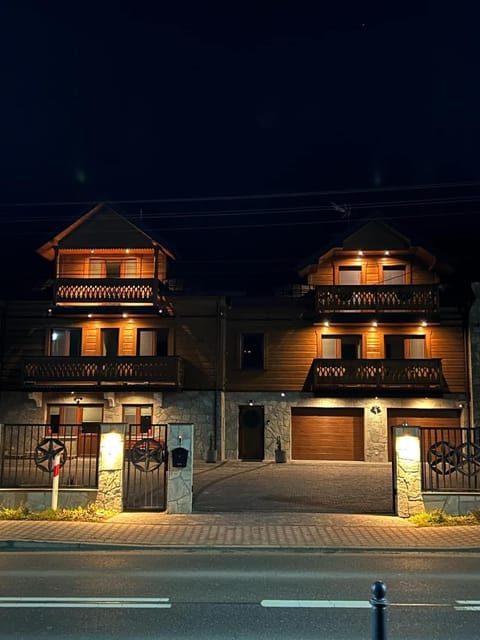 Property building, Night, Balcony/Terrace