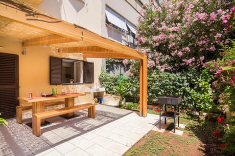 Day, Garden, On site, Entertainment