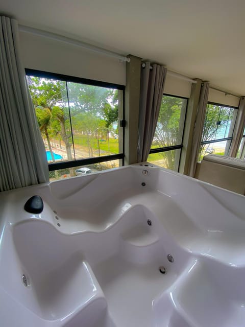 Natural landscape, Hot Tub