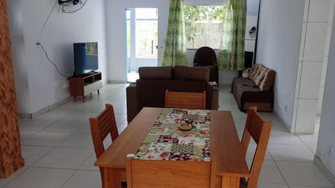 Mar Azul House in Armacao dos Buzios