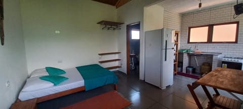 Bed, Kitchen or kitchenette, Living room, Photo of the whole room, Seating area, Dining area, Bedroom, pet friendly, stove