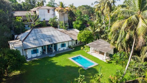 Property building, Natural landscape, Garden, Garden view, Pool view, Swimming pool