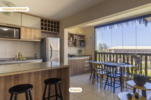 Balcony/Terrace, group of guests, Family