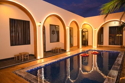Pool view, Swimming pool