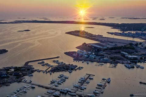 Ocean Pearl Suite in Kuningatarranta Hanko Apartment in Uusimaa
