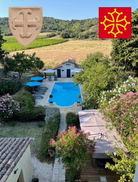 Property building, Natural landscape, Garden, Garden view, Swimming pool