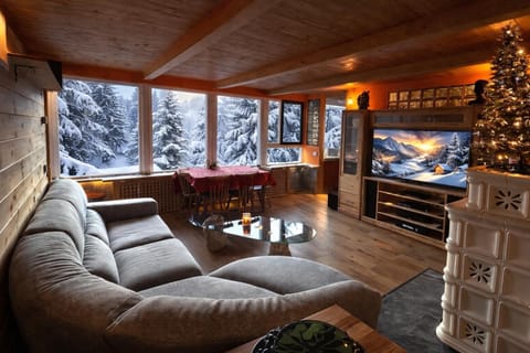 Natural landscape, Living room, Seating area