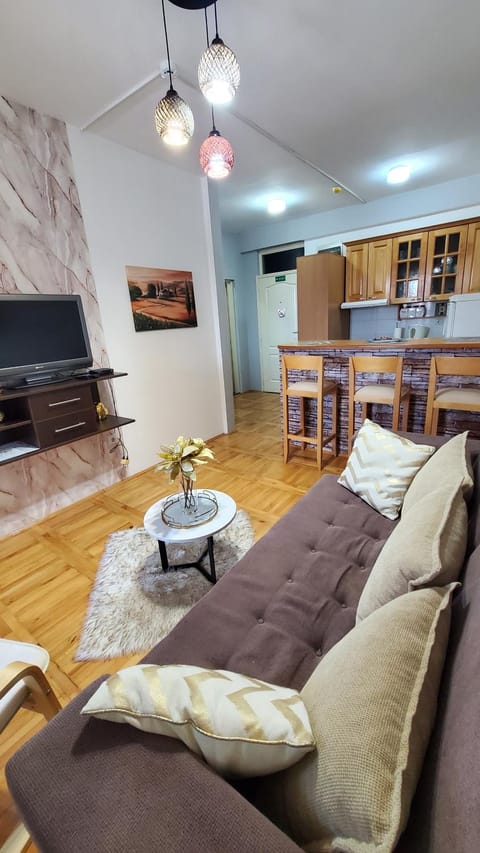 Living room, Seating area, pet friendly
