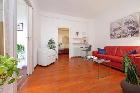 Living room, Photo of the whole room, Seating area