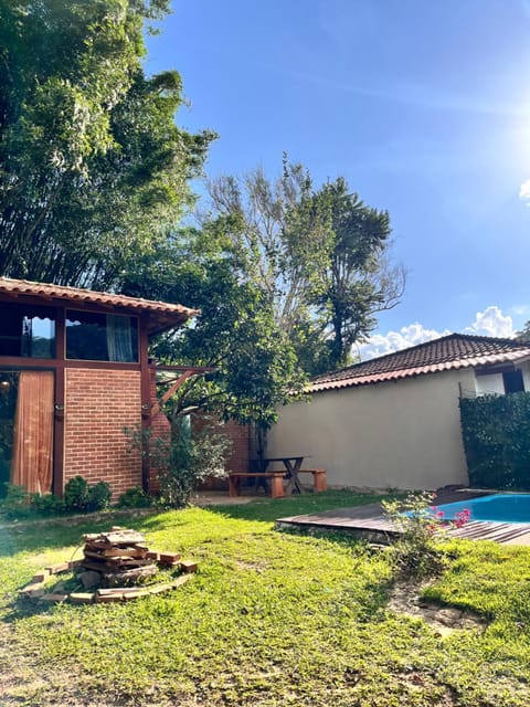 Spring, Day, Garden, Garden view, Swimming pool