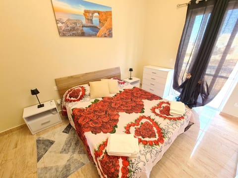 Dining area, Bedroom