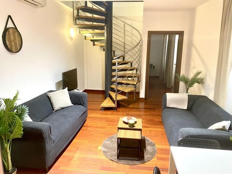 Living room, air conditioner