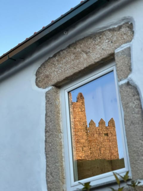 Property building, Day, Landmark view