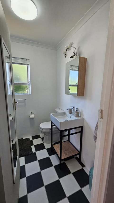 Coral Cottage Langebaan Apartment in Western Cape