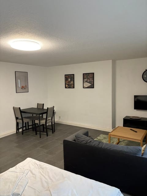 Dining area, Bedroom