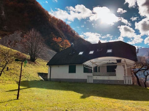 Property building, Day, BBQ facilities, Garden, Balcony/Terrace, On site