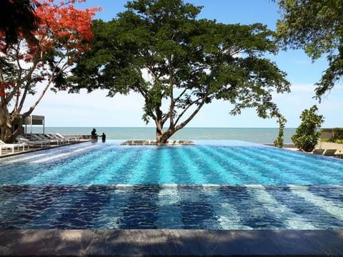 Sea view, Swimming pool