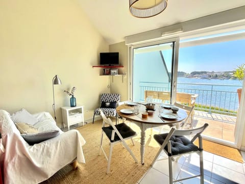 Étel : Duplex climatisé 2P, proche plage et port - FR-1-479-204 Apartment in Étel