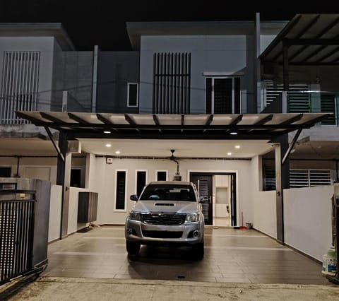 Property building, Parking