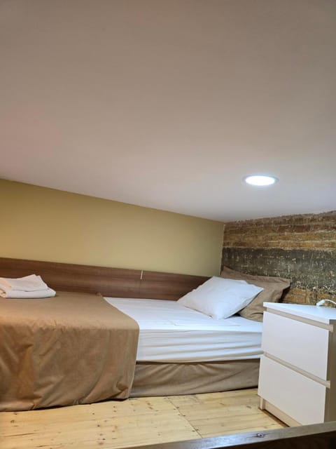 Casa Acogedora Bed and Breakfast in L'Hospitalet de Llobregat