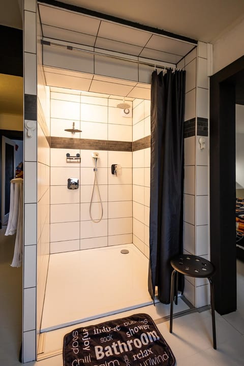 Bed & Breakfast The Place 2 Beer Bed and Breakfast in Wallonia, Belgium