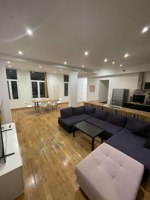 Appart 7 personnes centre-ville Apartment in Lille