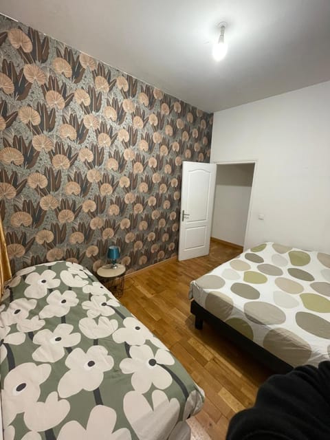 Appart 7 personnes centre-ville Apartment in Lille