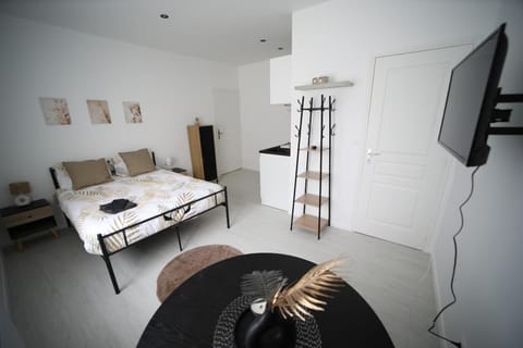 Paul Bert-3 Apartment in Cambrai