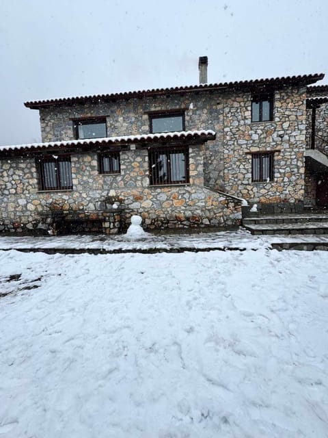 Property building, Winter