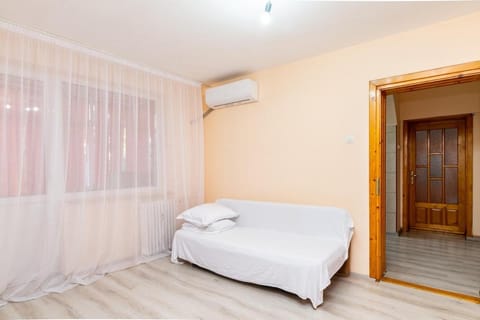 Calea Bucharest Apartment - Dentistry area Apartment in Craiova