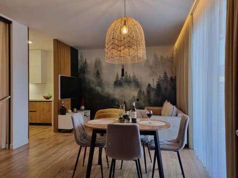 Living room, Seating area, Dining area